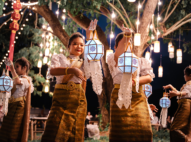 chiang mai lantern festival